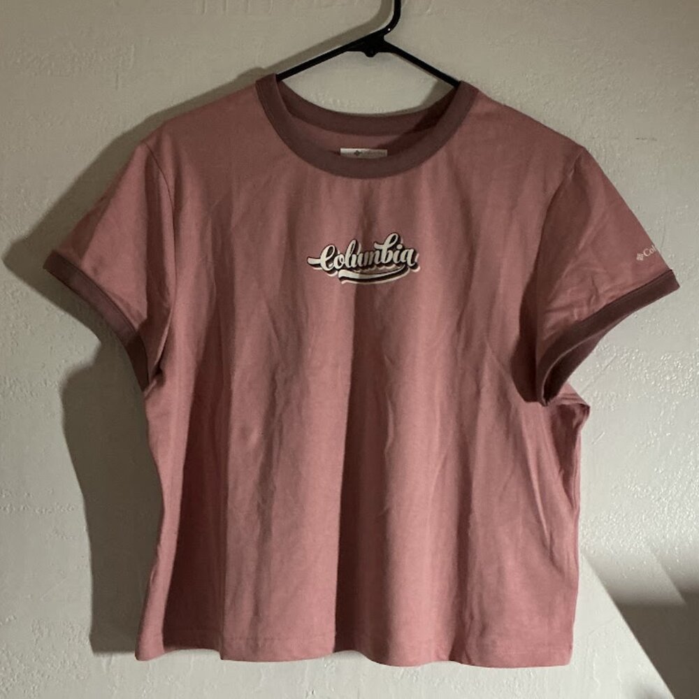 Columbia Women's Mauve w/Purple Trim T-Shirt Sz XL